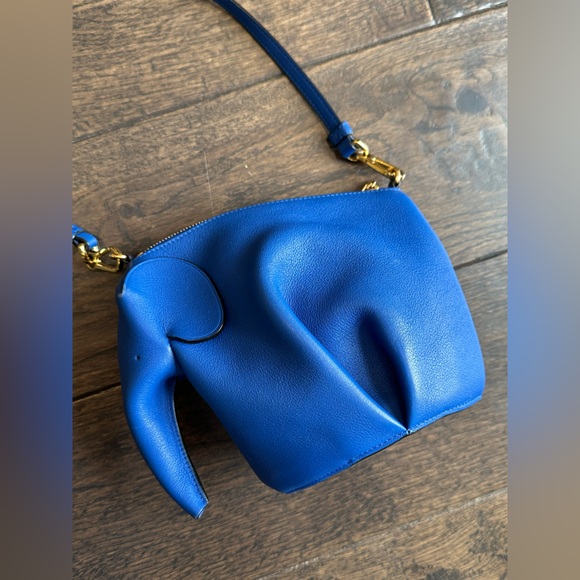 Loewe Handbags - LOEWE Mini Elephant Blue Leather Cross Shoulder Bag